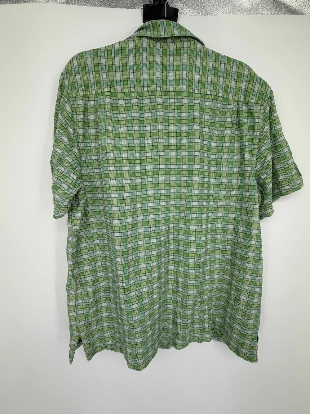 Tommy Bahama size XL silk button up